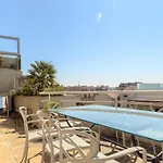 Juan Les Pins Rooftop, 2 Avec Parking 앙티브