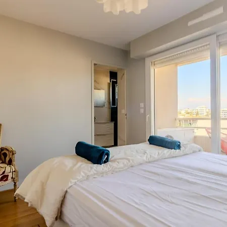 Juan Les Pins Rooftop, 2 Avec Parking Apartment Antibes